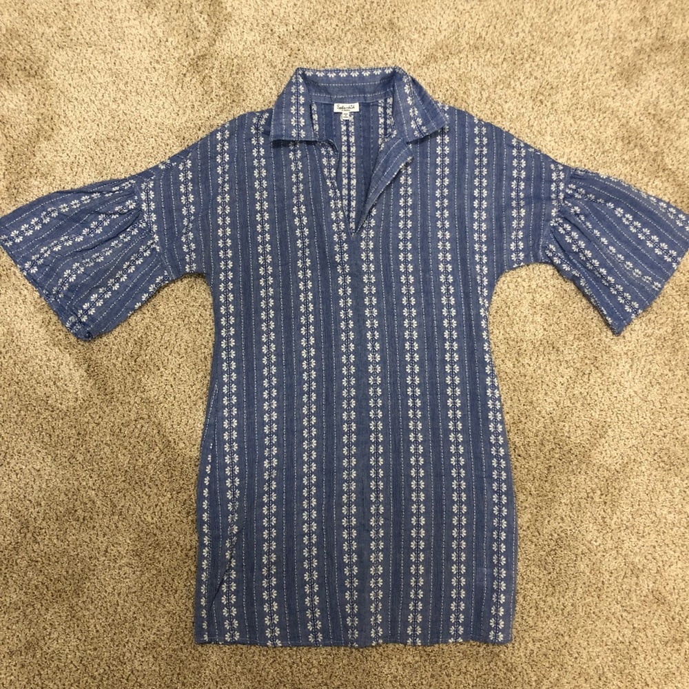 Splendid blue and white dress